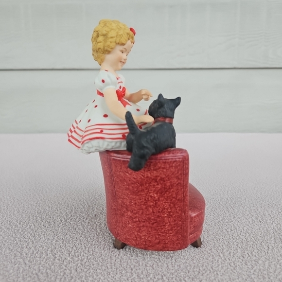 Shirley Temple Stand Up & Cheer Figurine Porcelain Nostalgia Collectible VTG - Picture 6 of 11